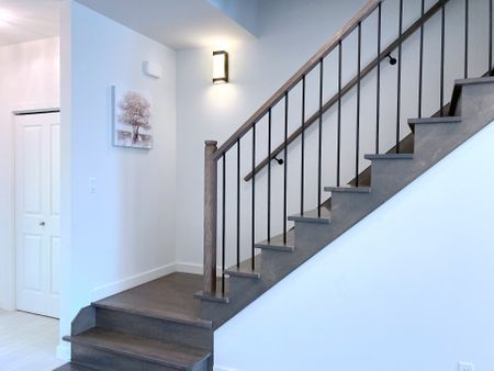 Av. des Frênes, H9R 0E7, Pointe-Claire - Photo 2