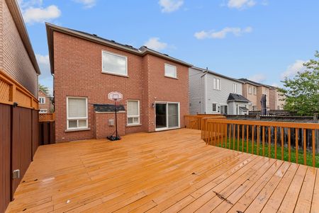 For Lease - 66 Armitage Crescent, Ajax, Ontario - Photo 5