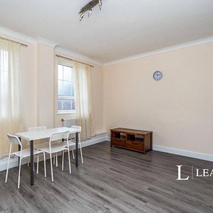 1 bedroom flat to rent - Photo 1