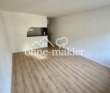 Helle, renovierte 2-Zimmer-Wohnung mit Balkon in Wuppertal-Barmen 4... - Photo 2