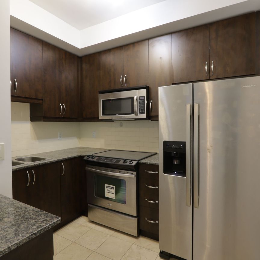 For Lease - 18 Holmes Avenue Unit# 1101, Toronto, Ontario - Photo 1