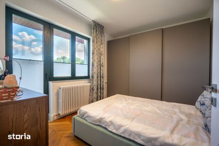 Apartament central, 4 camere, 100 mp, langa UMF - Photo 3