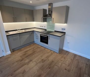 1 Bed Flat, Lightbody Street, L5 - Photo 4