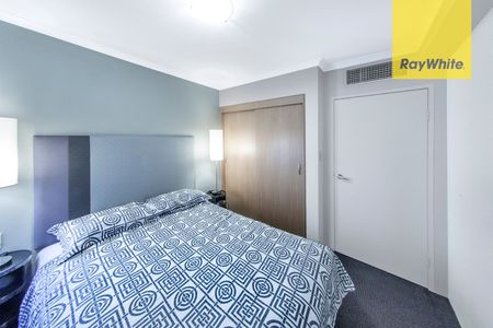 Prime Location, Fully Furnished Apartment: Your Ideal Home Awaits - Photo 3