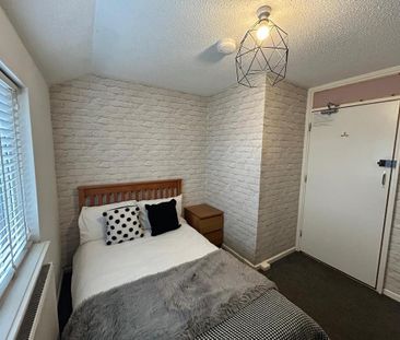 House share to rent - Photo 6