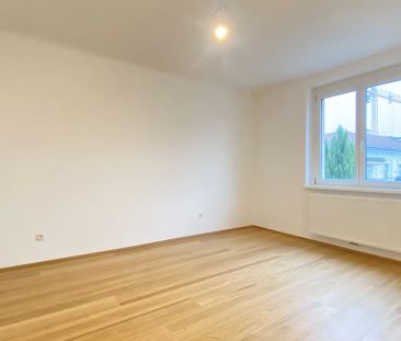 Vollsaniert - Gemütliche Drei Zimmer Wohnung in zentraler Lage - Photo 1