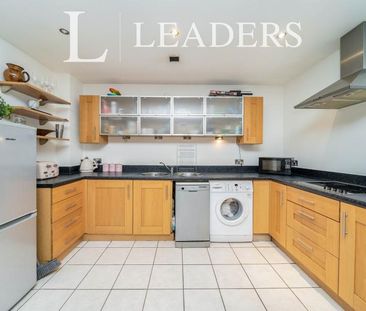 1 bedroom apartment to rent Winchester House, The Square, Seller St... - Photo 6
