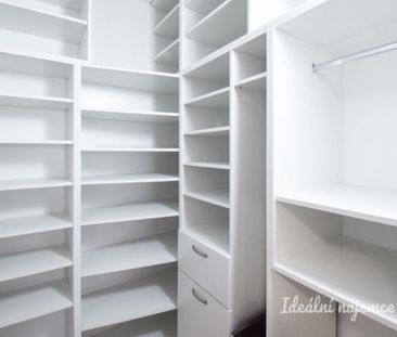Pronájem bytu 3+kk 73 m2 - Fotografie 6