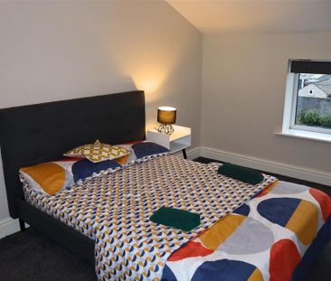 2 bedroom apartment to rent - Photo 5