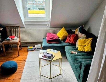 Hübsche Dachgeschosswohnung Nahe Linden - Photo 1