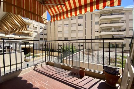 RCM Carnoles Centre - 2 pièces traversant avec terrasse et balcon - Photo 5
