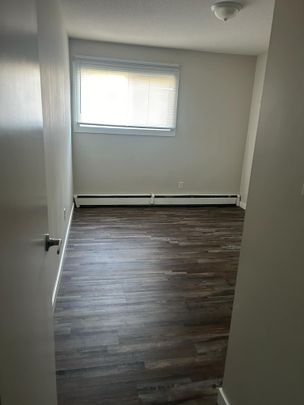 Killarney Court – 2 Bedroom - Photo 1