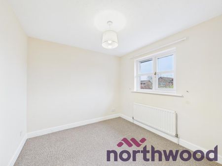 4 bedroom detached house to rent - Photo 4