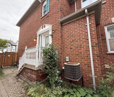 For Lease - 135 Ural Circle, Brampton, Ontario - Photo 1