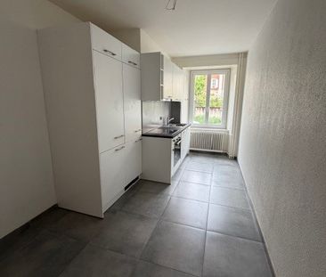 Appartement de 3.5 pièces au rez-de-chaussée, 1er loyer offert ! - Photo 2