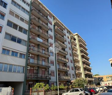 6 locali in affitto - Photo 2