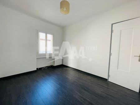 Location Appartement 2 pièces 49m² SETE 34200 - Photo 3