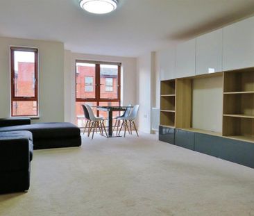 2 bedroom apartment to rent - Photo 6