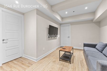 3546 Rue Durocher - 1G - Photo 5