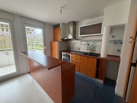 Location Appartement 2 pièces 43m² - Photo 3