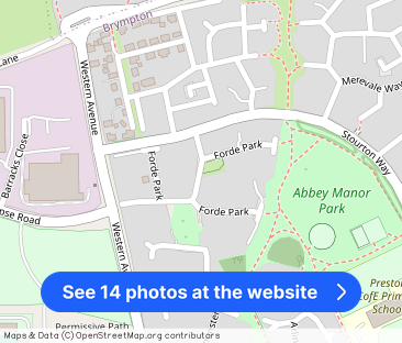 Forde Park, Yeovil - Photo 1