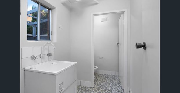 18/33 Wright Street, Henley Beach, SA 5022 - Photo 1