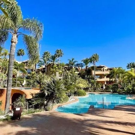 Alquiler de piso en Lugar Urbanizacion Altos Reales - Photo 1