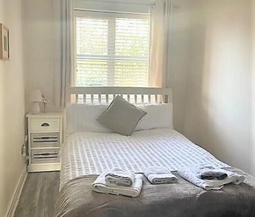 STUDENT LET 2026/27, 33 Millstone Park, Portstewart, BT55 7HL - Photo 3