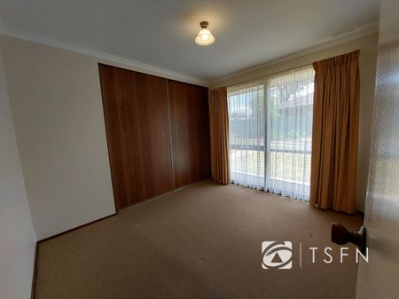 104 Olympic Parade, Kangaroo Flat - Photo 2