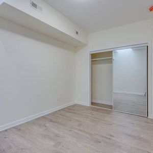 Designer 1 Bedroom 1 Bath On St Clair W - Photo 2