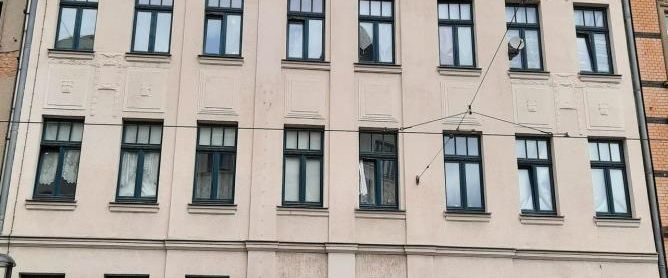 Charmante 3-Zimmer-Altbauwohnung in Leipzig  73,5 m² auf der 3. Etage links - Photo 1