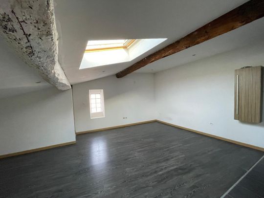 Location Appartement 2 pièces 45m² TOURVES 83170 - Photo 1