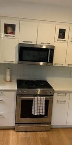 Wonderful West End large 1 bedroom in townhouse **$2699** - Photo 3