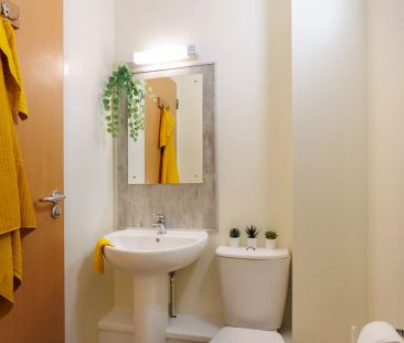 Silver Standard En-Suite - Photo 5