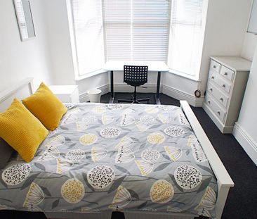 3 bedroom house share to rent - Photo 2