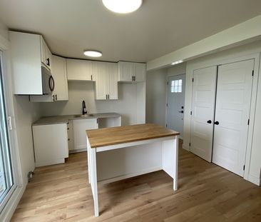3 ½ + Bureau Avec Vue Sur Le Fleuve - Photo 1