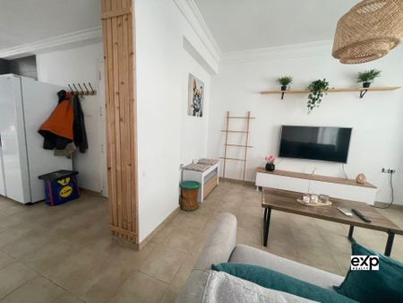 ALQUILER - AMPLIO PISO DE TRES HABITACIONES - Photo 2