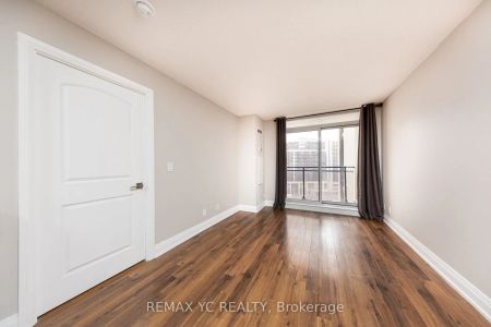 1 De Boers Drive #1001 - Photo 4