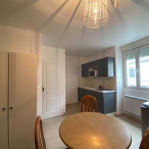 Location Appartement 1 pièce 19m² - Photo 2