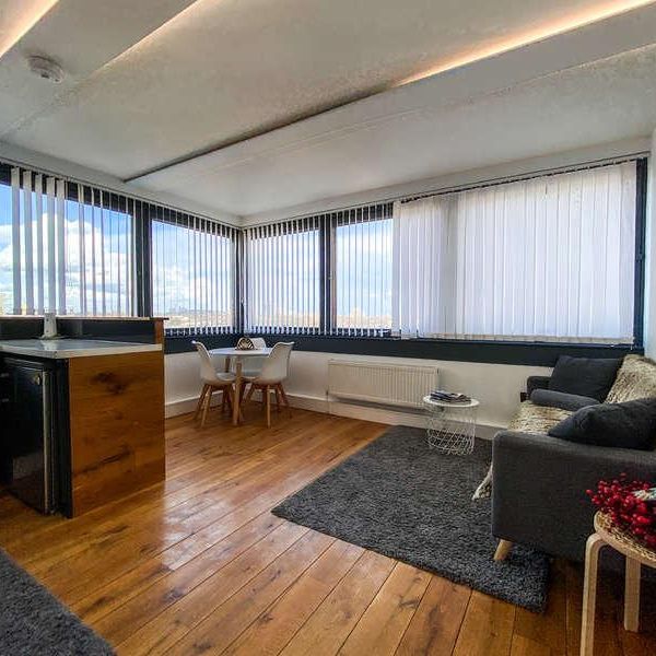 Wye Street, London, SW11 - Photo 1