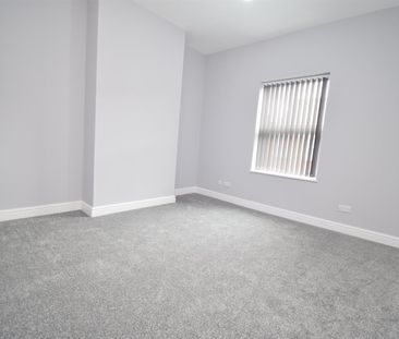 Cooperative Street, Horbury - Photo 3