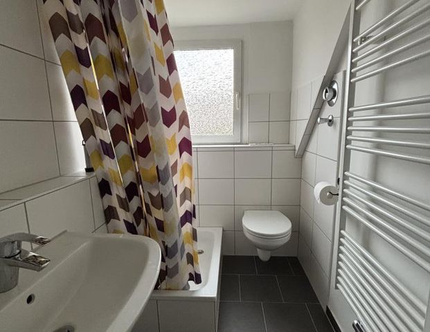 Gut geschnittene 3-Zimmer-Dachgeschosswohnung. - Foto 1