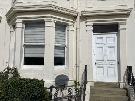 3 bedroom apartment to rent - Photo 4