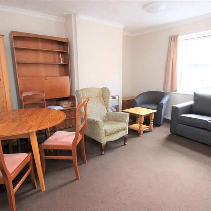 2 bedroom house to rent - Photo 1