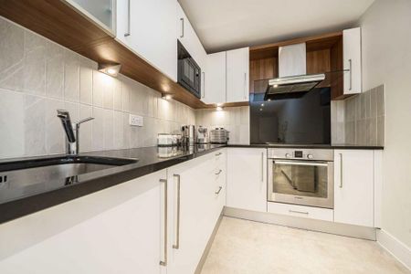 2 bedroom flat to rent - Photo 5