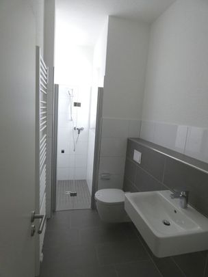 *** Charmante 2-Zi.-Whg. mit Loggia in grüner Lage! *** - Photo 1