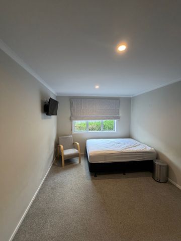 Brand New Studio Townhouse – Fully Furnished & All Utilities Included! - Photo 3