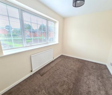 4 bedroom House To Let Total Size: 1130 SQ FT - Photo 6