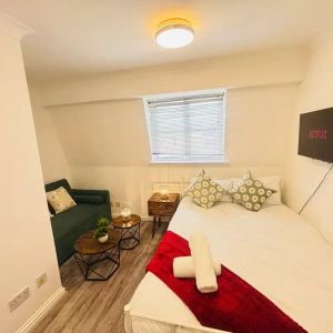 1 bedroom flat to rent - Photo 2