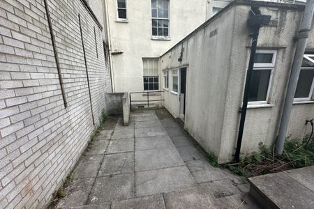 Triangle South - Photo 3